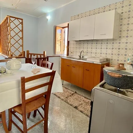 Spinuzza 63 Holiday home Cefalu